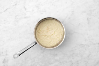 Prepara el puré de coliflor