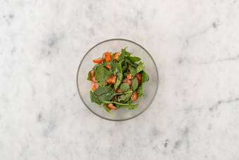 Preparare l'insalata