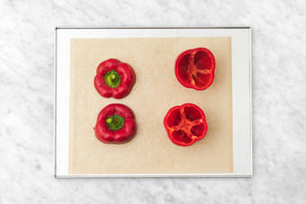 Enfourner les poivrons