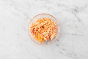 Faire le coleslaw de carotte