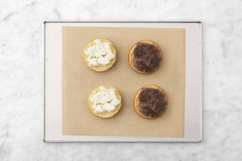 Tuesta los panecillos