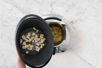 Für das Pastinakenpüree