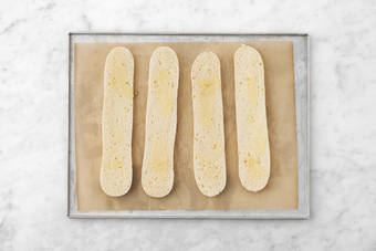 Rist hvitløksbaguette