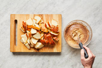 PREP & MAKE EGG MIXTURE