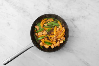 Cocina los tirabeques y combina