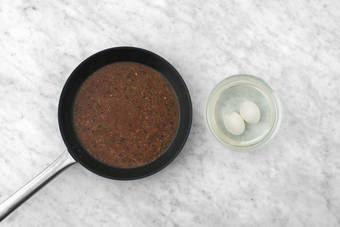 Cuire au wok/sauteuse