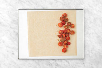 Hornea los tomates cherry