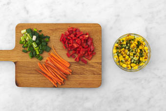 Förbered mangosallad