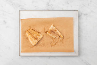 Enfourner le poisson