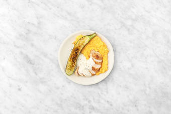 Tritura la crema y emplata