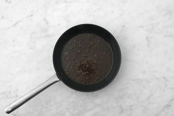 Start your Fig Sauce