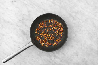 Caramellare gli anacardi