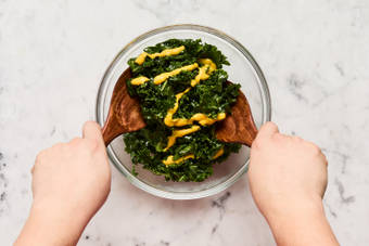 MAKE KALE SALAD