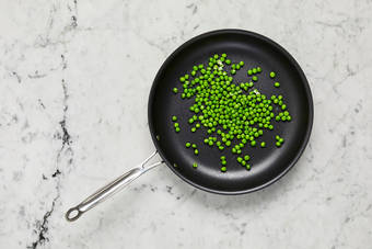 Cook shrimp and peas