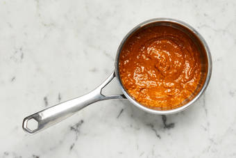Heat tikka sauce