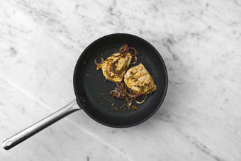 Grill chicken and onions