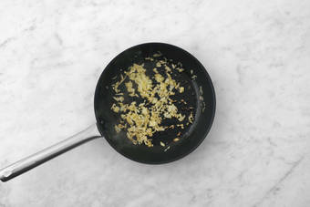 Preparare il soffritto