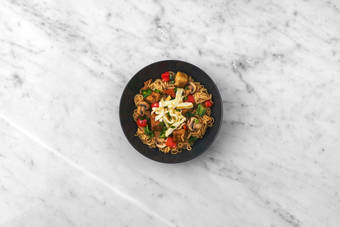 Make sauce and serve