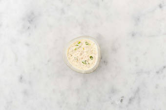 Make horseradish sauce