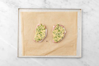 Schweinelachssteaks backen