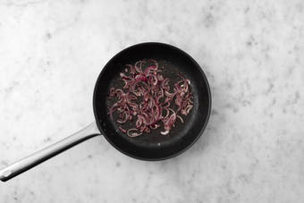 Preparare le cipolle