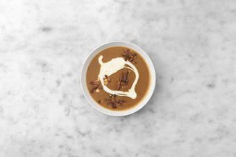 La touche noisettée