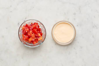 Make Salsa & Crema
