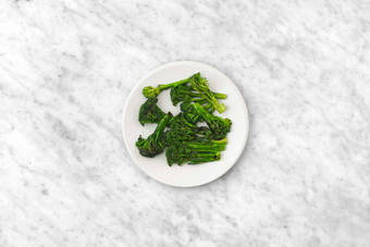 Cook broccolini