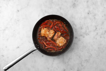 Combina los ingredientes