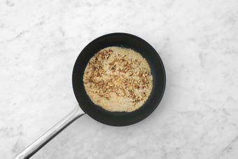 Steg panko og valnødder