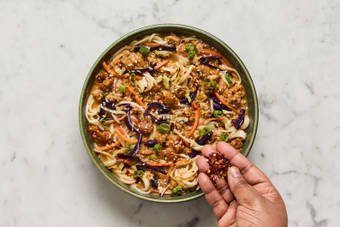 COOK NOODLES & SERVE