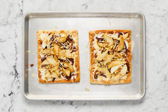 ASSEMBLE & BROIL FLATBREADS