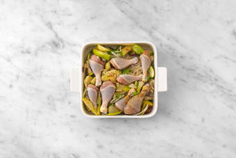 Añade los jamoncitos