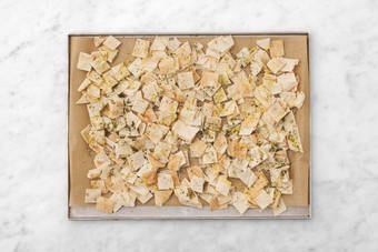 Platbroodchips maken