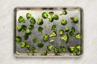 ROAST BROCCOLI