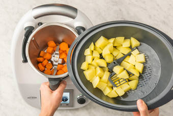 Sauce & Kartoffelstock