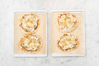 Préparer les pizzas