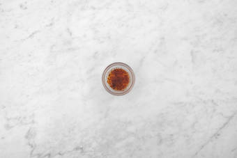 Prepara el aceite picante