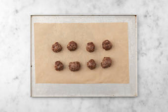 Make and cook meatballs