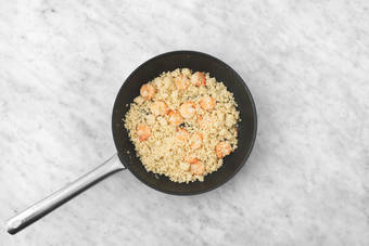 Mantecare il couscous