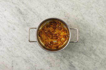 Cook aromatics and chicken