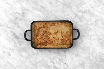 Lasagne en construction