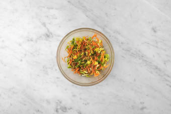 Le saladier prend le relais