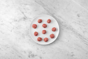 Rosolare le polpette