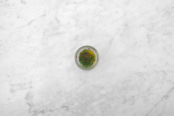 Lav koriander-vinaigrette