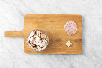 Chop, chop, c'est parti !