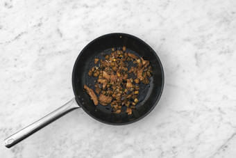 Cuocere i bocconcini vegetali