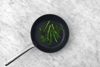 Steg broccolini