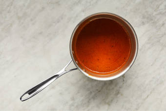 Make sauce and roast shrimp