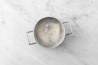 Lessare patate e pesce